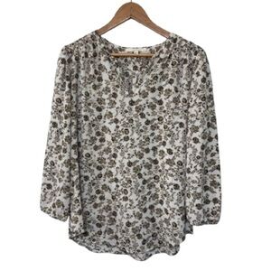 Fun2Fun Floral Print Blouse Size M
